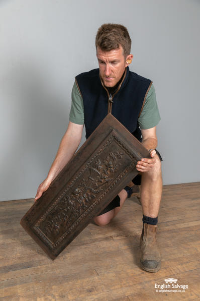 19th Century cast iron plaque / fire plate