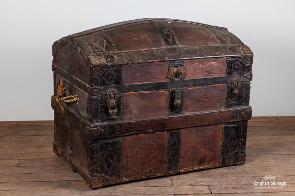 Antique trunk with haberdashery and fabrics 