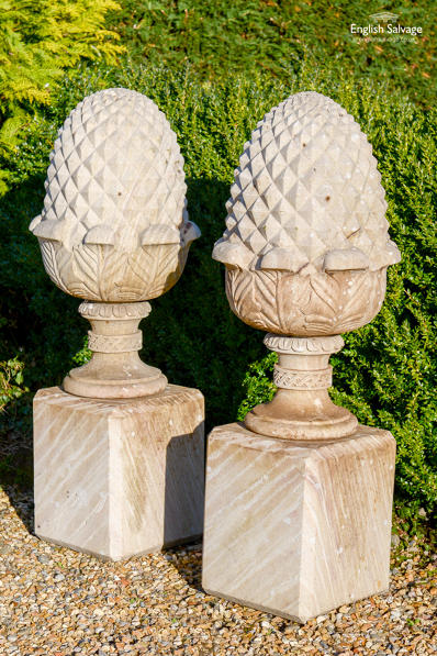 Attractive sandstone pineapples on plinths