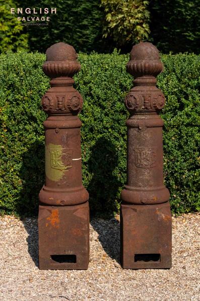 Decorative antique cast iron bollard posts