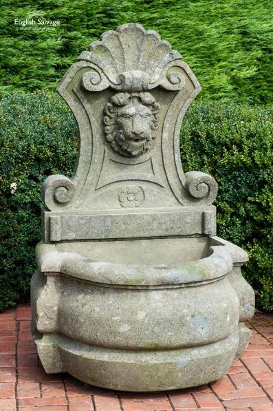Impressive classical style lion wall fountain