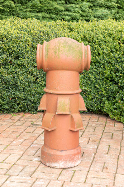 Large Edwardian vented chimney pot