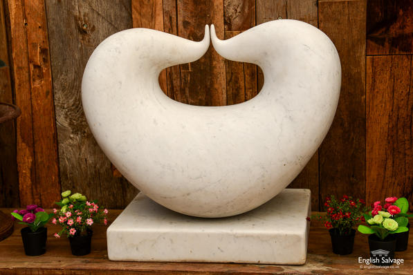 Marble sculpture Kiss II Mel Fraser