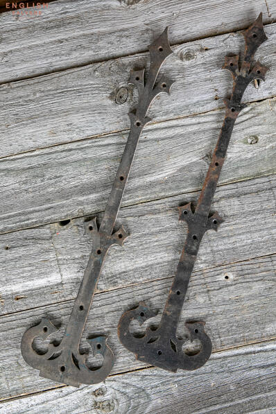 Ornate antique hinge fronts