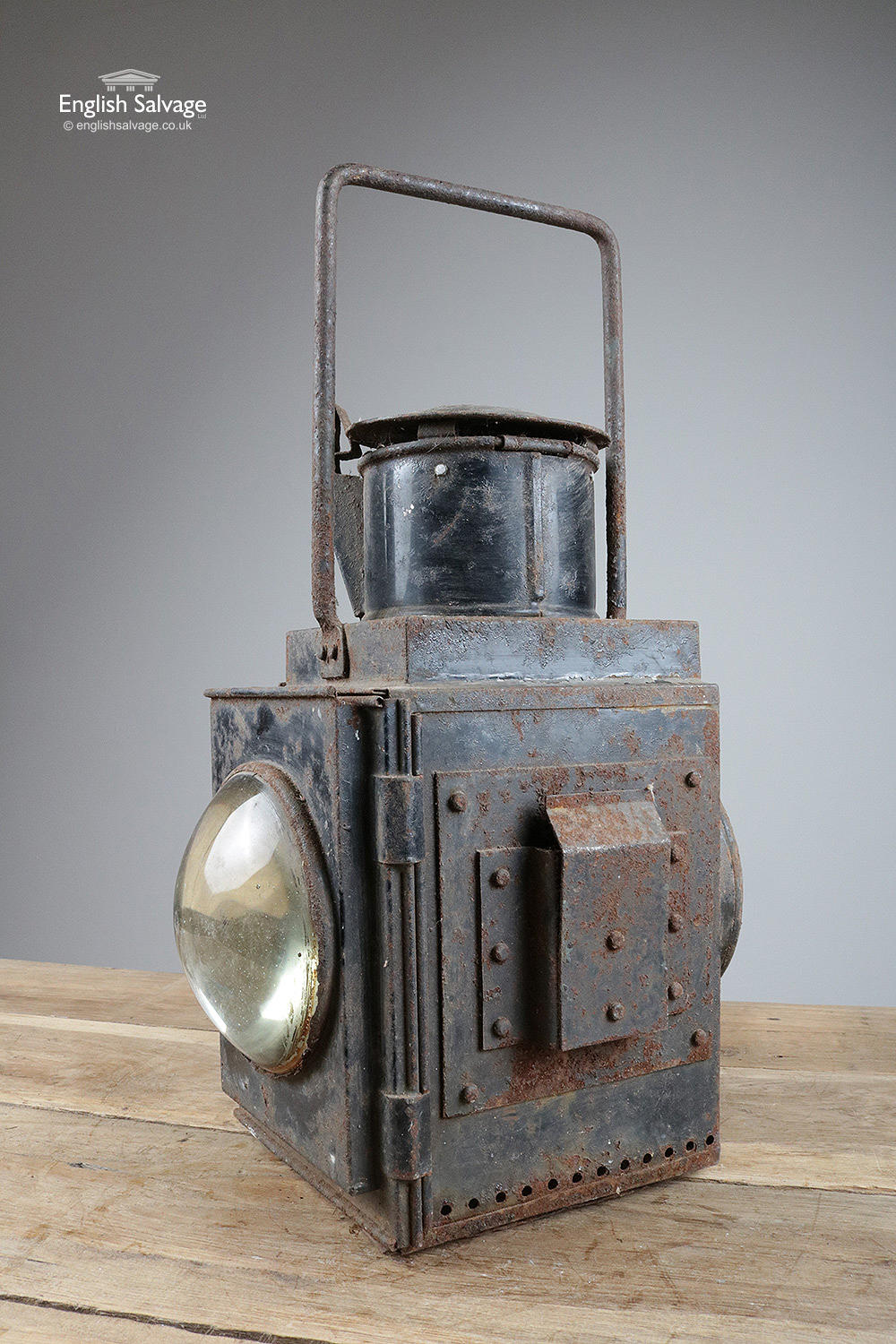 Cuervo Depresión Roux Reclaimed old railway lamps / lanterns