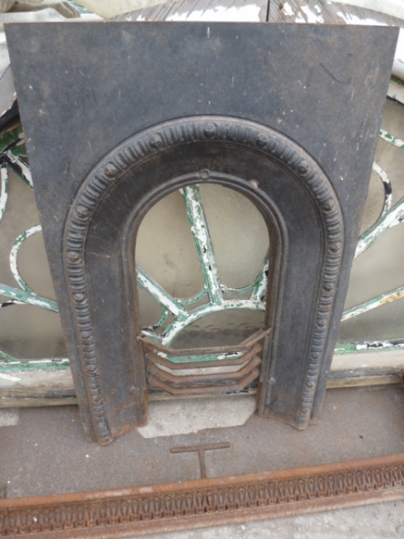 Simple cast iron insert front
