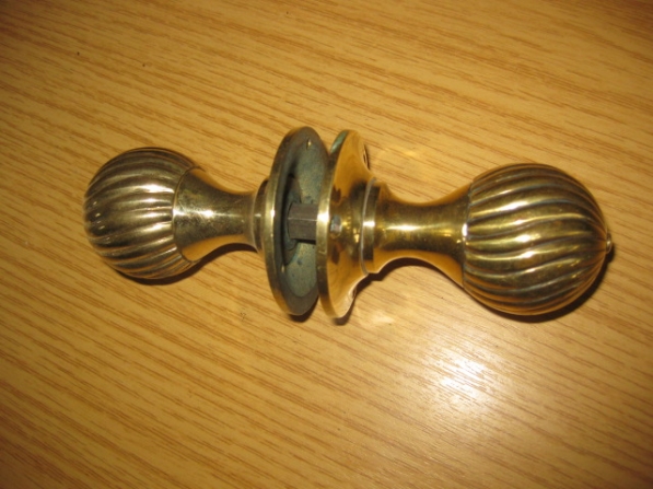 Swirl Design Solid Brass Door Knobs